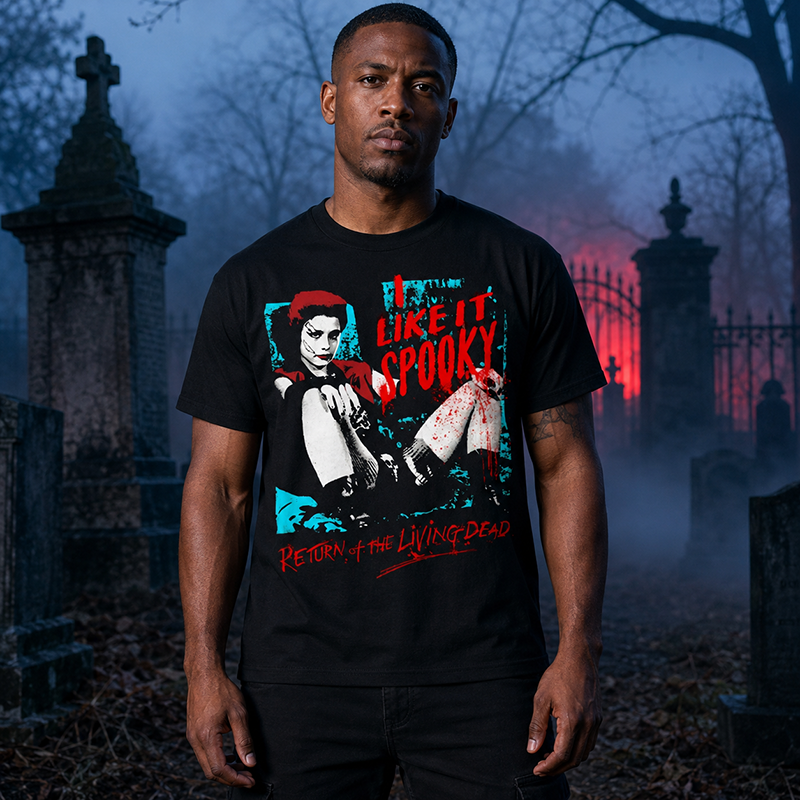 I Like It Spooky Horror Graphic T-Shirt – Retro Zombie Movie Style for Dark Streetwear Fans